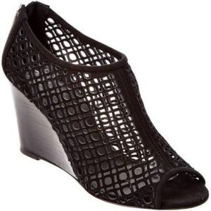 AQUATALIA SHOES Sz 8.5 Suede Laser Cut Detail Blk